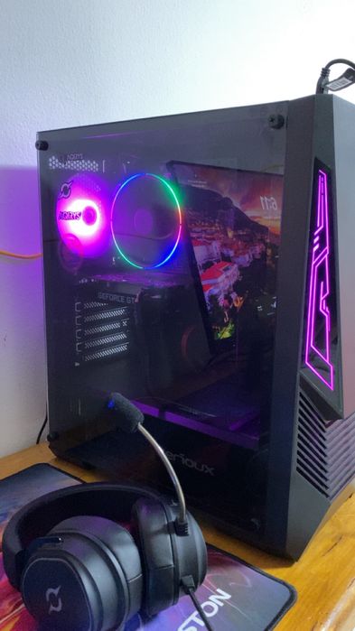 PC Gaming i5 Gen 9 + GTX 1650 + 16GB RAM