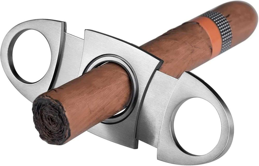 Калъф от телешка кожа за 3 пури със ножичка