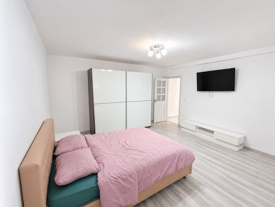 Se inchiriaza apartament la curte in sacel cartier movilei la 5 minute de brasov
