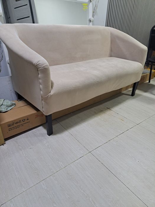 Srochna salon jihozlari arzon narxda sotiladi