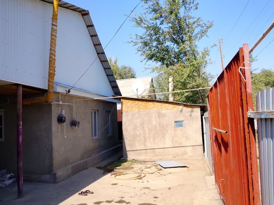 Продаётся дом 4 комнатный