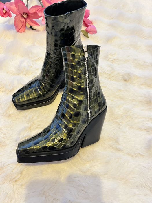 Cizme/ciocate statement din piele naturala lacuita cu print crocodil