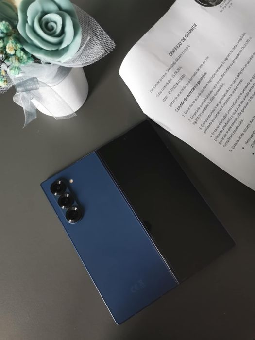 Samsung galaxy z fold 6