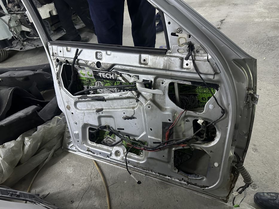 Приора есік Priora