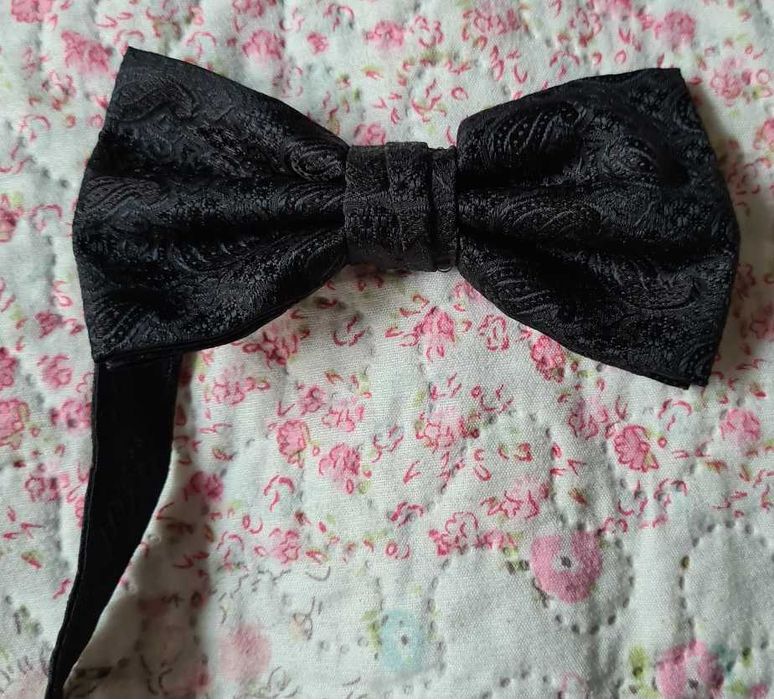 Set costum nunta si accesorii