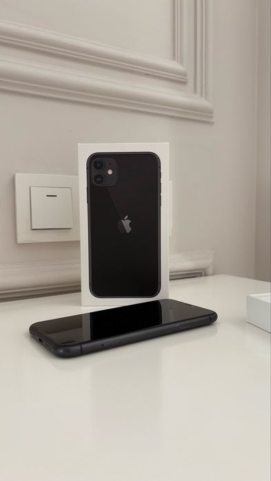 iPhone 11 128GB — оригинал, хорошее состояние