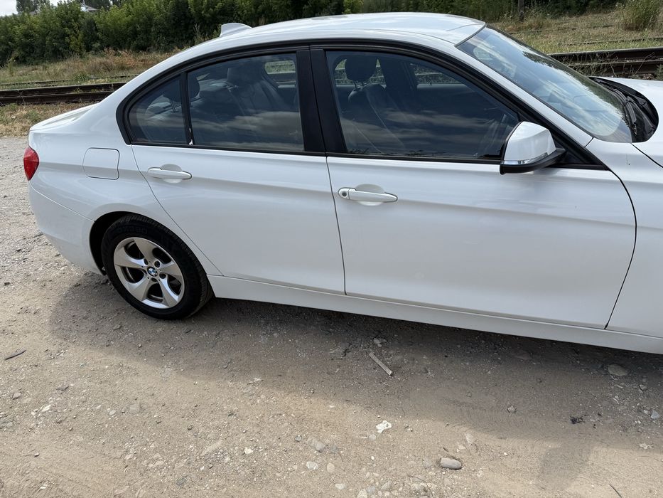 usa dreapta fata bmw f30 f31