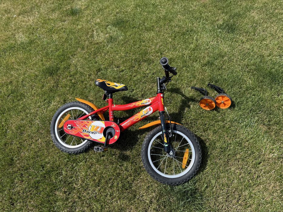 Bicicleta copii, cu roti ajutatoare