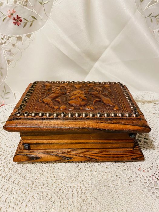 кожена кутия за цигари