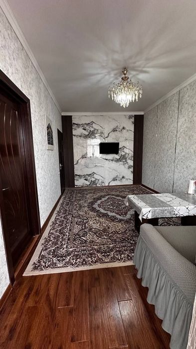 Юнусабад 11 квартал. Продается квартира 3/4/4