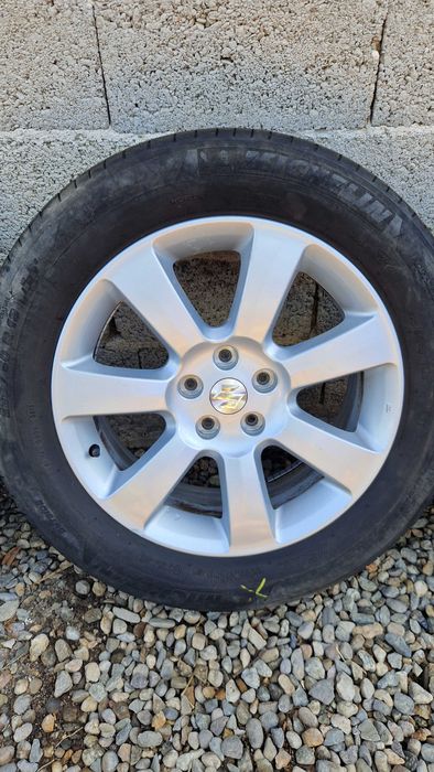 SUZUKI GRAND VITARA джанти със гуми 225/60/18  7J×18  ЕТ45  5×114,3