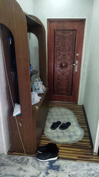 Срочно. Срочно. 2 хона 2 этаж. Планировка Франция. Юнусобод 7 квартал.