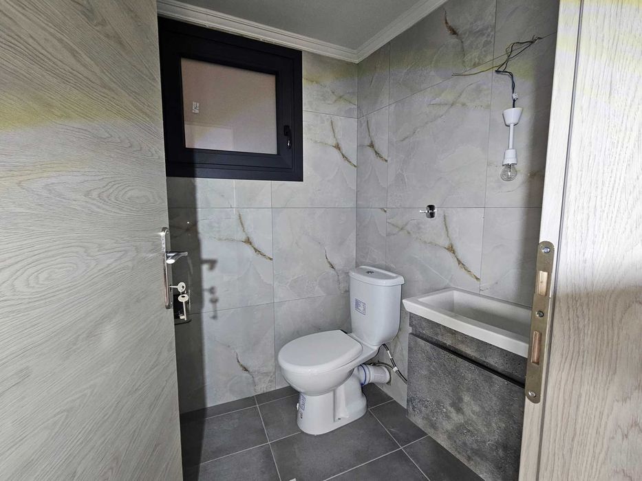 ЗА ПРОДАЖБА самостоятелна къща от 160 кв.м. в на Кавала (код 8160)