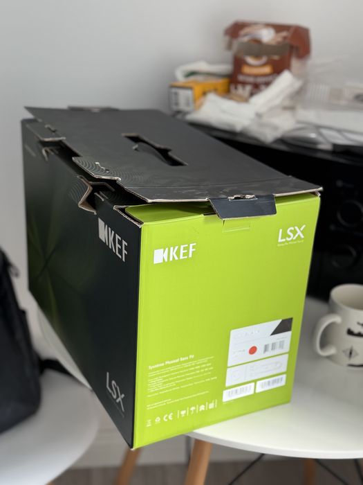 KEF LSX boxe active