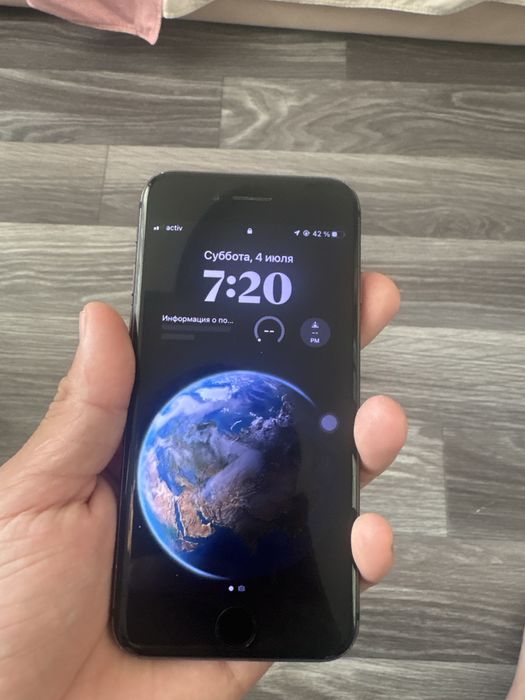 Продам Iphone 8 64Gb