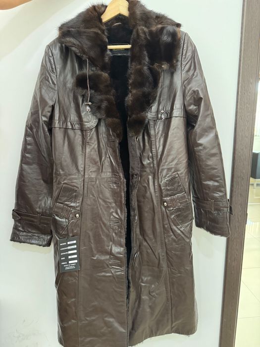 Дълго палто с косъм