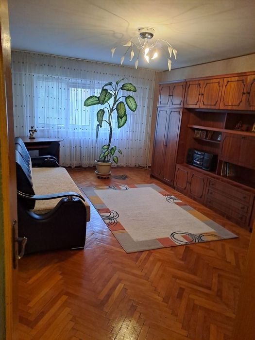 Inchiriere apartament