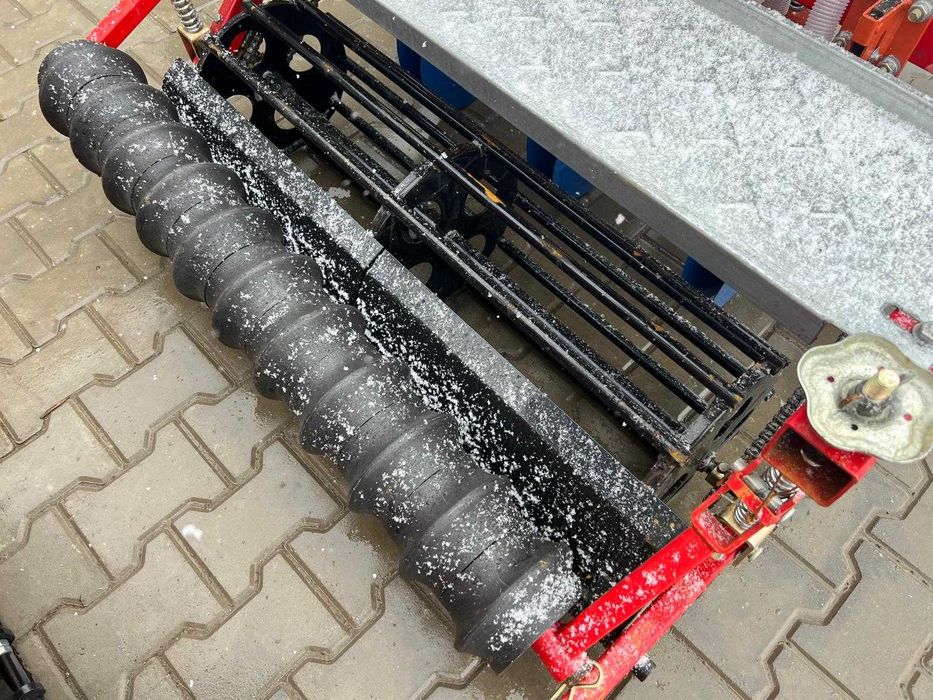 SKLP сеялки за слама/семена -  1 м , 7 реда (нова)