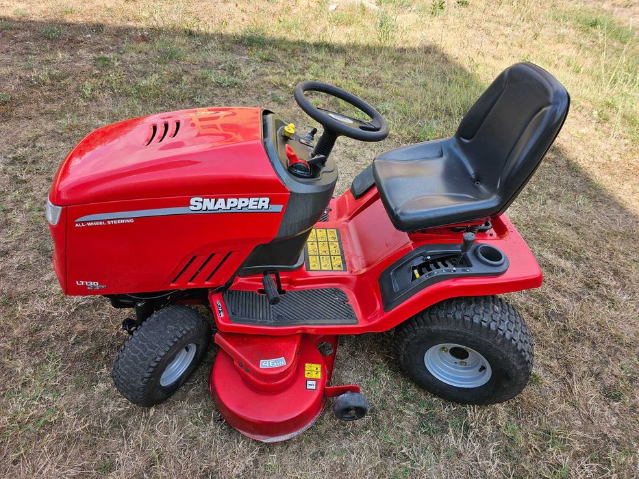Тракторна Косачка 23.К.с. Briggs&Stratton/SNAPPER. USA. ПЕРФЕКТНА