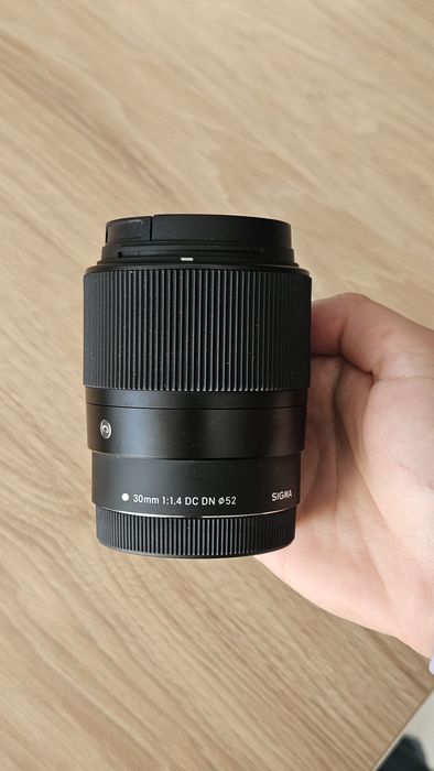 Obiectiv Sigma 30mm F1.4 DC DN montura Canon EF-M