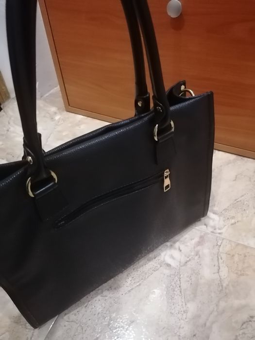 Дамски Чанти и  раница