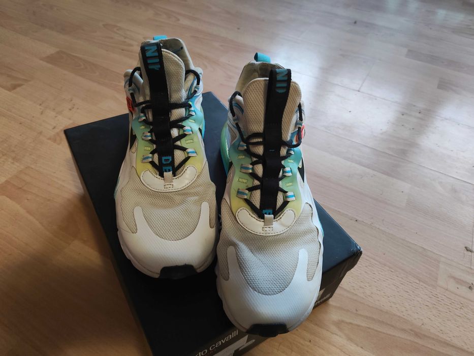 Обувки Nike Air Max 270 React SE