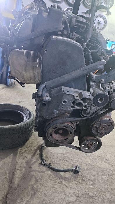 Двигатель АPF 1.6 GOLF 4. BORA