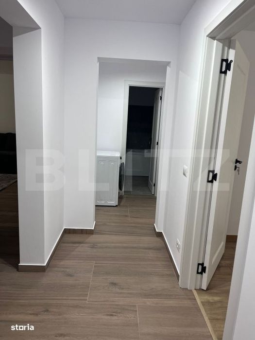 Apartament 4 camere, decomandat, etaj intermediar, zona USV