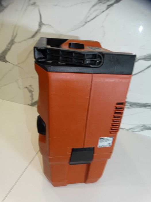 Hilti VC 10M - 22 / Nuron - Акумулаторна прахосмукачка с изтупване