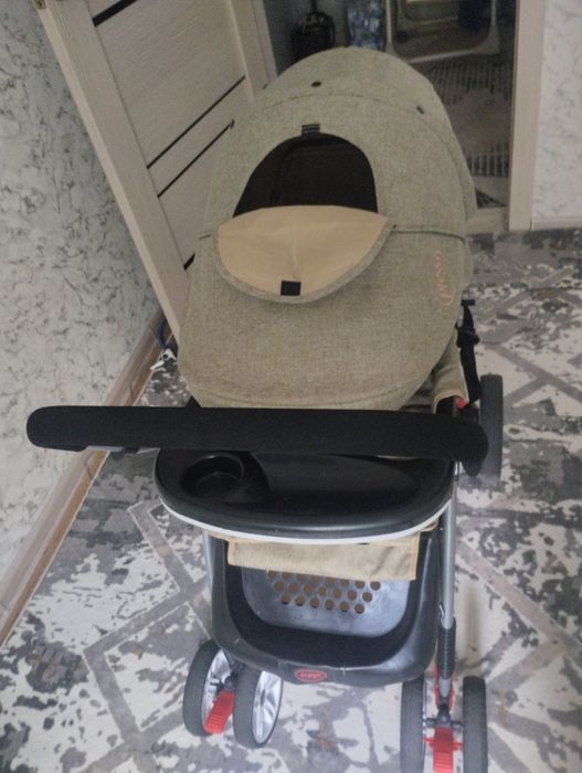 Продам коляску,, Prego"