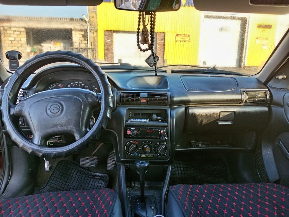 Опель астра уневерсал