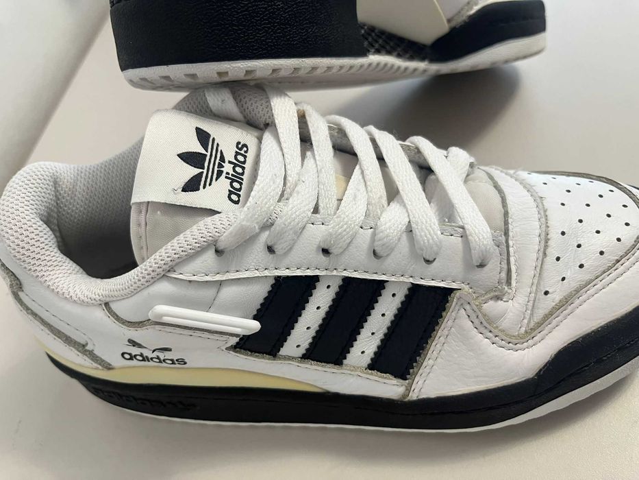 Sneakers low Adidas Forum clasic alb marimea 35.5