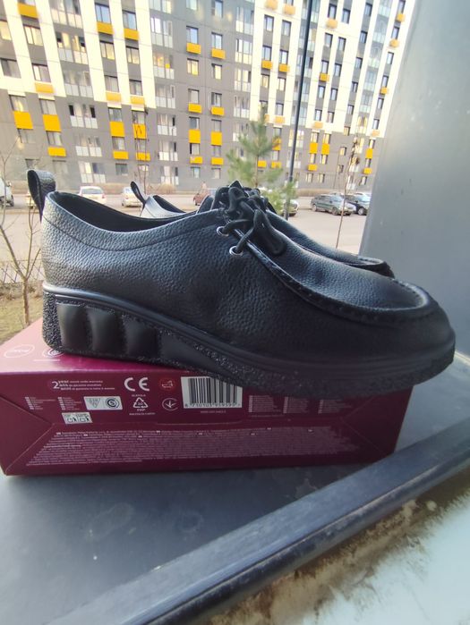 Новые Кожаные туфли 41 размер