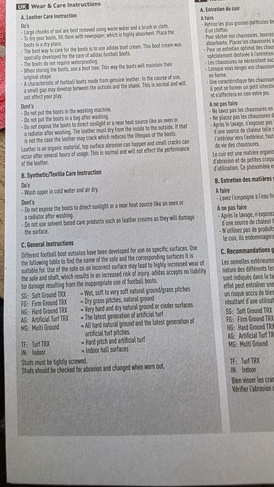 Футболни обувки Adidas - стоножки, естествената кожа