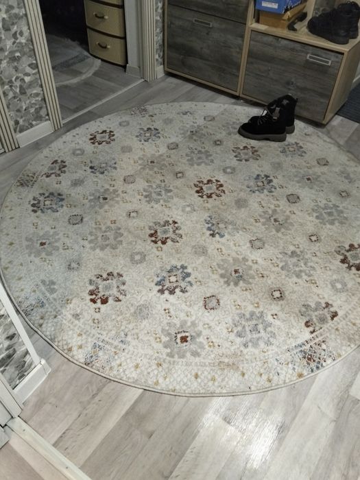 Ковер сатылады б/у