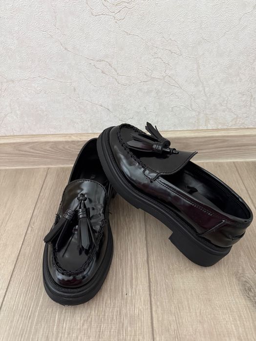 Дамски лоуфтъри Zara