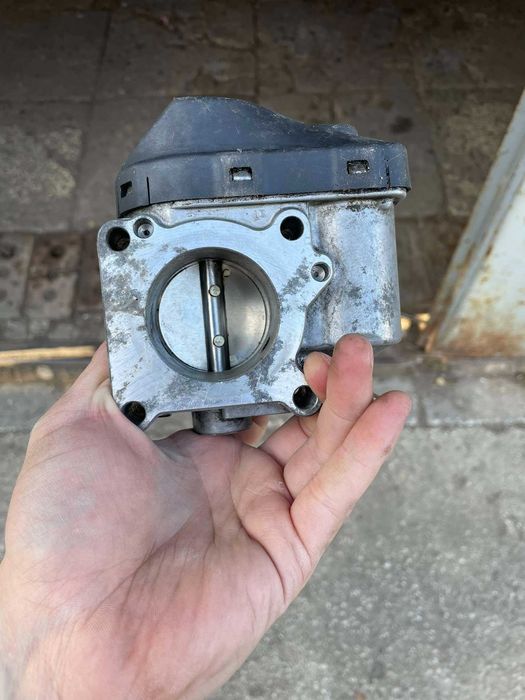 Vw Golf 4 1.4 Дроселова клапа