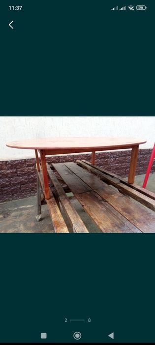 круглый столик для топчана