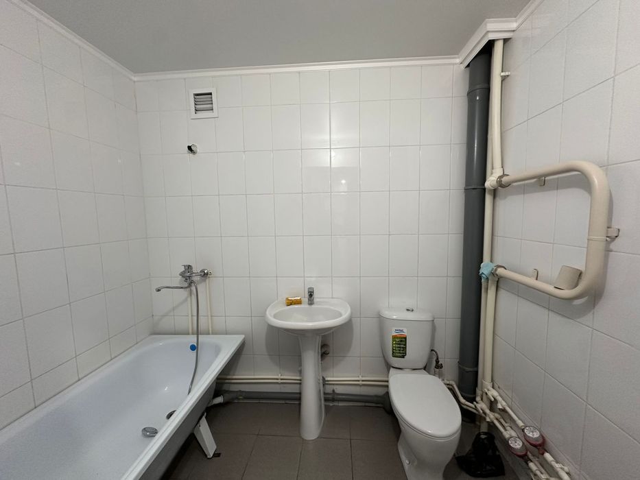 2 ком,.Новострой, Дворец Школьника, ДСР, 2/9, все есть, 150+