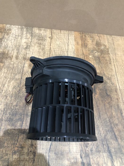 Ventilator habitaclu Ford Fiesta 2002-2008/2008-2016