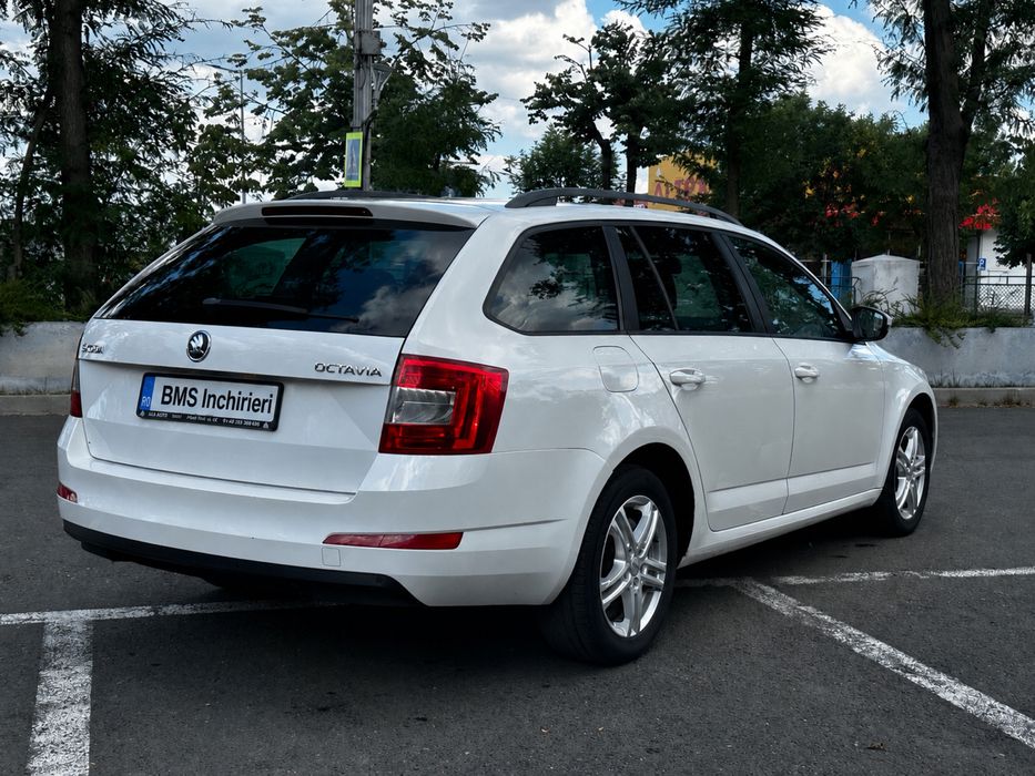 Inchiriere Auto cutie AUTOMATA / rent a car / Barlad / Vaslui  / Inchiriere masina