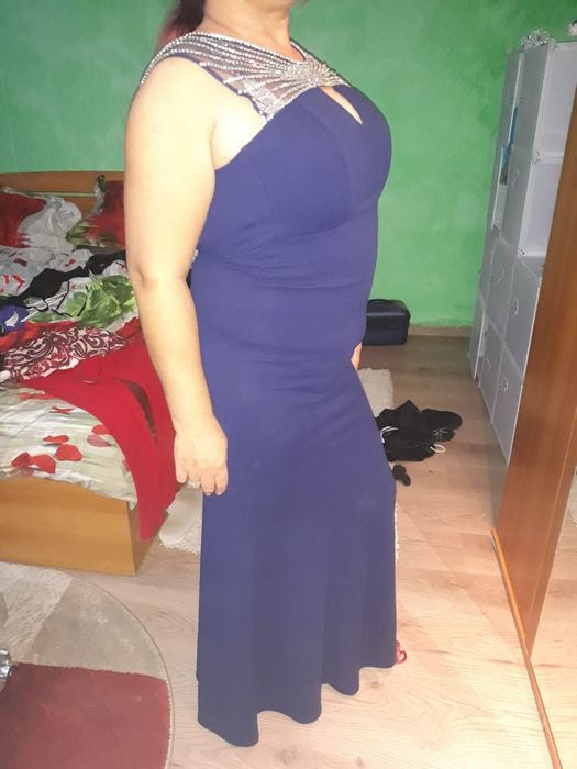 Rochie de seara foarte eleganta