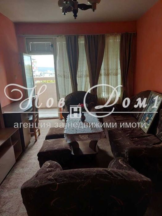 Дава се под наем Двустаен апартамент в Варна, Червен площад - 60 кв.м за 325 € - Снимка #1