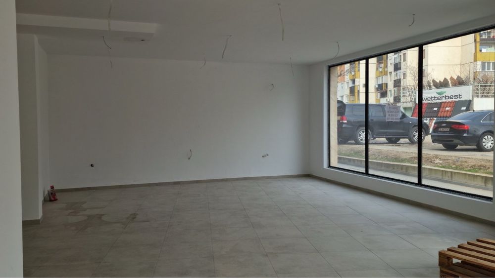 Помещение под наем кв.Еленово