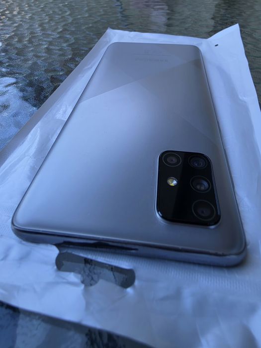 Samsung Galaxy A71 SM-A715F/DS