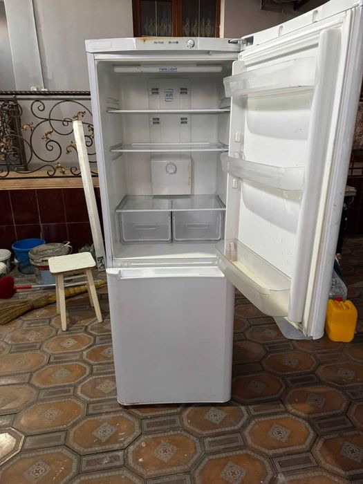 Продаётся холодильник