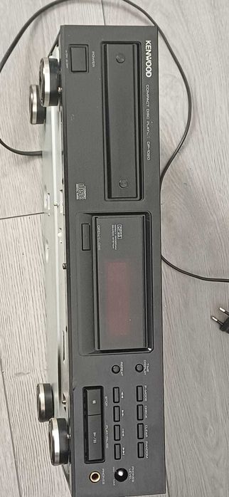 Cd deck pt piese    KENWOD     DP1020
