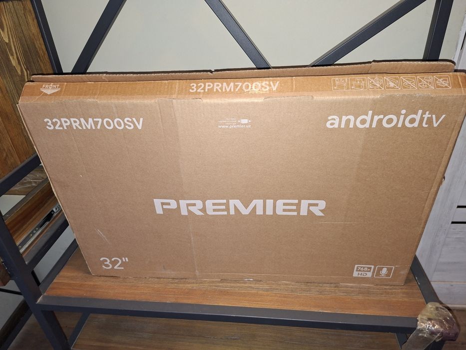 Срочно продам телевизор Premier абсолютно новый 32 дум смарт тв