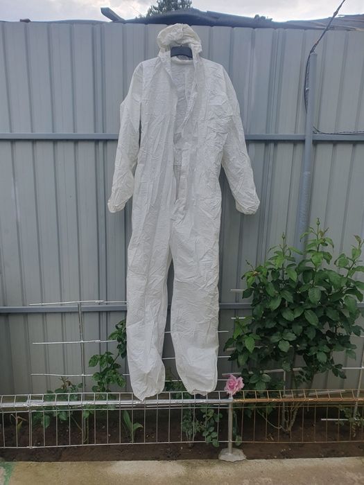 Combinezon de protectie alb