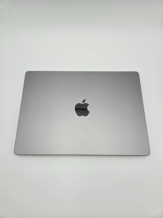 MacBook Pro 14” (2023) – M2 Pro – 16GB – 512GB